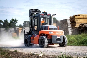 High Capacity Core IC Pneumatic Forklift