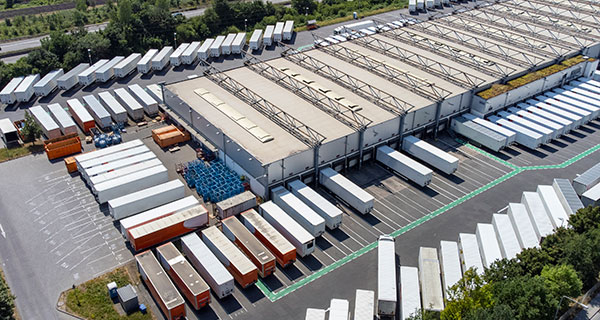 Why Smart Yards Are the Missing Link in Factory Automation